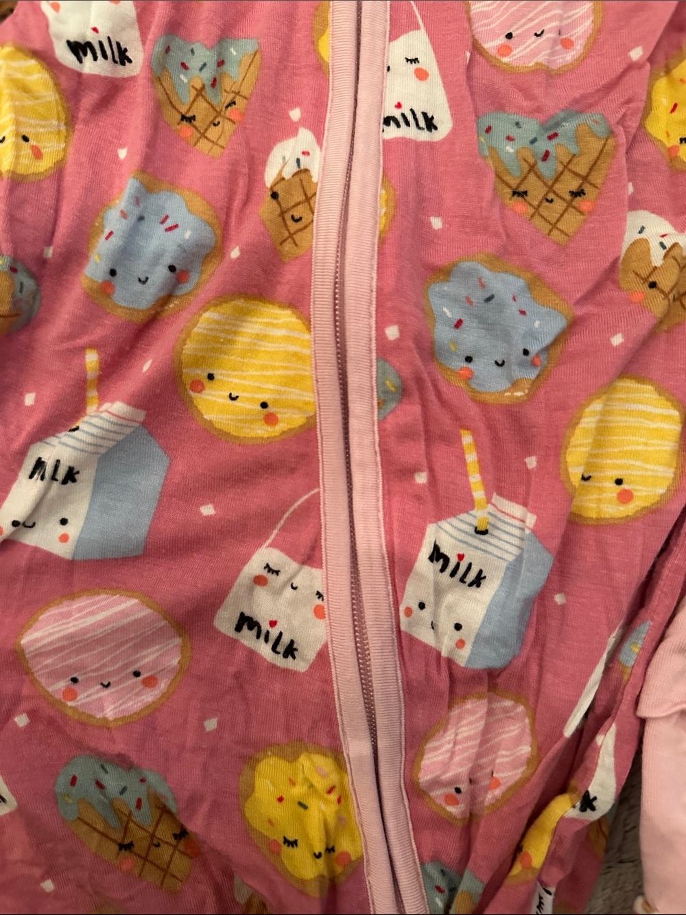 Little Sleepies Pink Cookies & Milk Zippy pajamas size 6-12 months - Picture 4 of 4